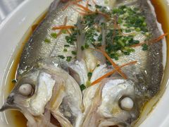 -丹水桥地锅鱼·翘嘴鲌·地方特色全鱼宴(丹江口大坝店)