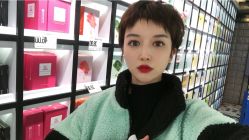 -变画·发型STUDIO