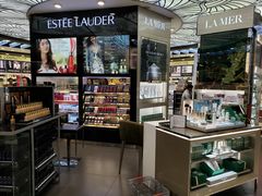 -班达拉奈克国际机场