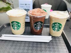 -星巴克(西藏路店)