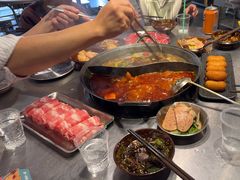 -鹿鸣山草本茶香火锅(园西路店)