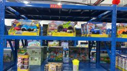-逝水玩具折扣店