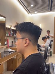 -MARTIN'S BARBER SHOP男士理发馆