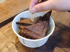 一品卤香干-香园茶社·金陵小灶(老门东店)