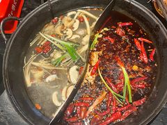 -周小明火锅(黑金冠社区店)