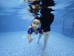 -嘻游纪儿童游泳课程中心(红博中央公园店)