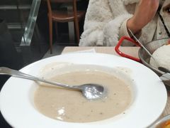 -佰搭果·广式茶餐厅(西华路店)