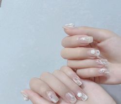 -悦指间美甲美睫