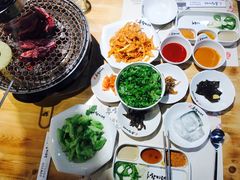 -秋香家韩式炭火烤肉(磐石路店)
