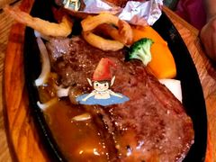 -玛格萝妮(汇智国际商业中心店)