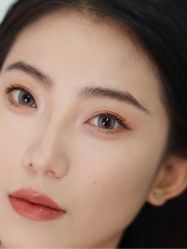 -林小西 · 专业半永久纹眉