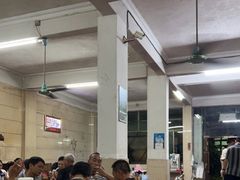 大堂-南权皇烧鸡场