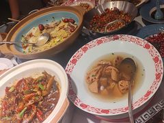 -钟掌勺忘不了地道湘菜(新天地假日广场店)