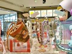 -泡泡玛特POPMART(世豪广场店)