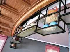 -八府香鸭·啫啫煲(华山路店)