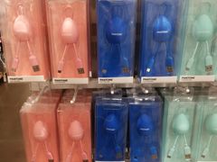 -名创优品(江南新地店)