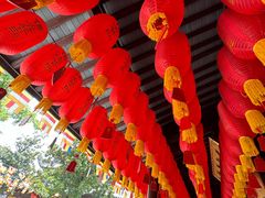 -龙华寺