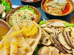 -阿山卓·野生菌火锅·纳西火塘烤肉