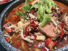 -聚汇三少·龙虾·中餐厅(莫邪路新天地店)