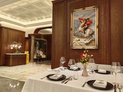 -马克西姆俄罗斯餐厅(通亚街店)