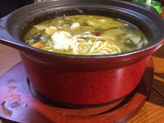 -周鱼小馆石锅酸菜鱼(活力汇店)