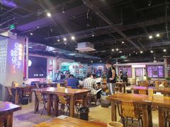 大堂-马路牙子地桌烤肉(工体店)