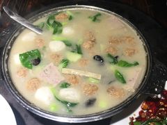 -深巷家味馆.湖北头牌红烧鱼头拌饭(黄陂店)