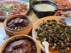 -佬缸炮江湖川菜(玉林店)