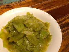 青番茄-青桃餐厅