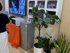 -猴有戏教育戏剧·音乐剧·主持口才·演讲朗诵辩论(环球港华师大校区)