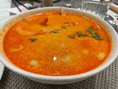 冬阴功汤配河粉-PHO東田越南粉(苏州中心店)