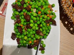 -渝信川菜 · 川味家常菜(财富购物中心店)