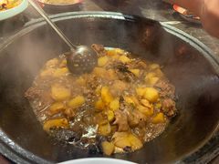 铁锅炖大公鸡半只-粗粮人家·东北菜(洋桥店)