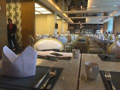 大堂-爱丽舍西餐厅(万悦格兰云天大酒店)