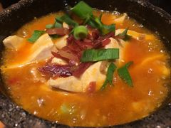 -云海肴·汽锅鸡·云南菜(天山百盛优客店)