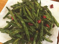 -篱笆院东北饺子王(欧阳路店)