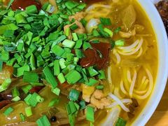 -越洋肖氏老米线(杨家坪店)