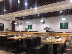 -巴依兄弟西域美食(机场店)