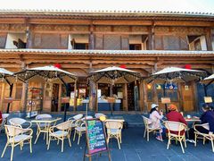-比顿咖啡(和顺古镇店)