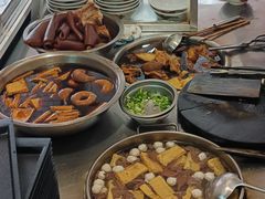 -松树干拌面店
