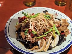 -老胶东家常菜馆(市场一路店)