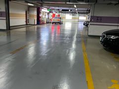 -中原城市广场-停车场