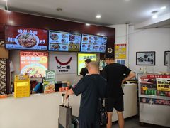 -牛一嘴·兰州牛肉面·大盘鸡(财富中心店)