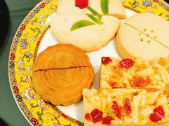 孙尼额芬白糕-富华斋饽饽铺·宫廷糕点·伴手礼(护国新天地店)