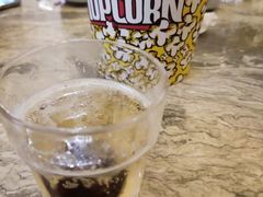 -海上歌友量贩式KTV(临港宝龙广场店)