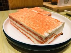 红丝绒蛋糕-罗约海滨温泉酒店-索莎西餐厅