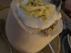 椰子焗饭-CHINCHIN 青青·泰国料理(万象食家店)