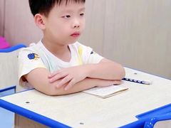 -艺年级儿童语言艺术中心(冉家坝爱融荟城店)