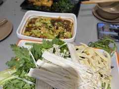 -不夜天烧烤牛骨头(南湖店)