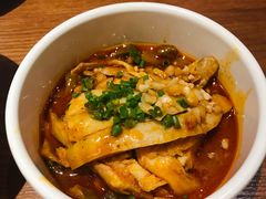 -渝是乎酸菜鱼(龙旗购物中心店)